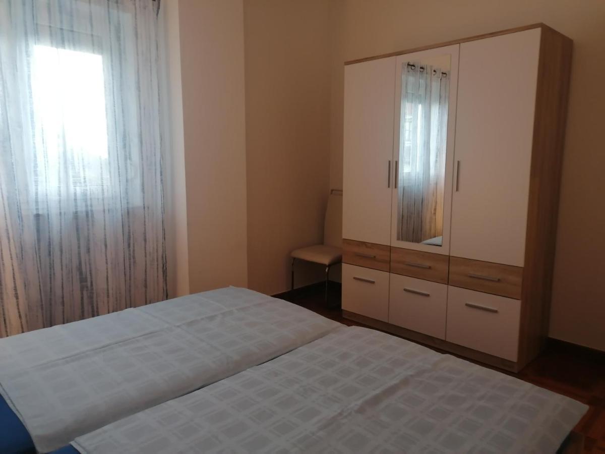 Apartmani Ivana Senj Senj  Exterior photo